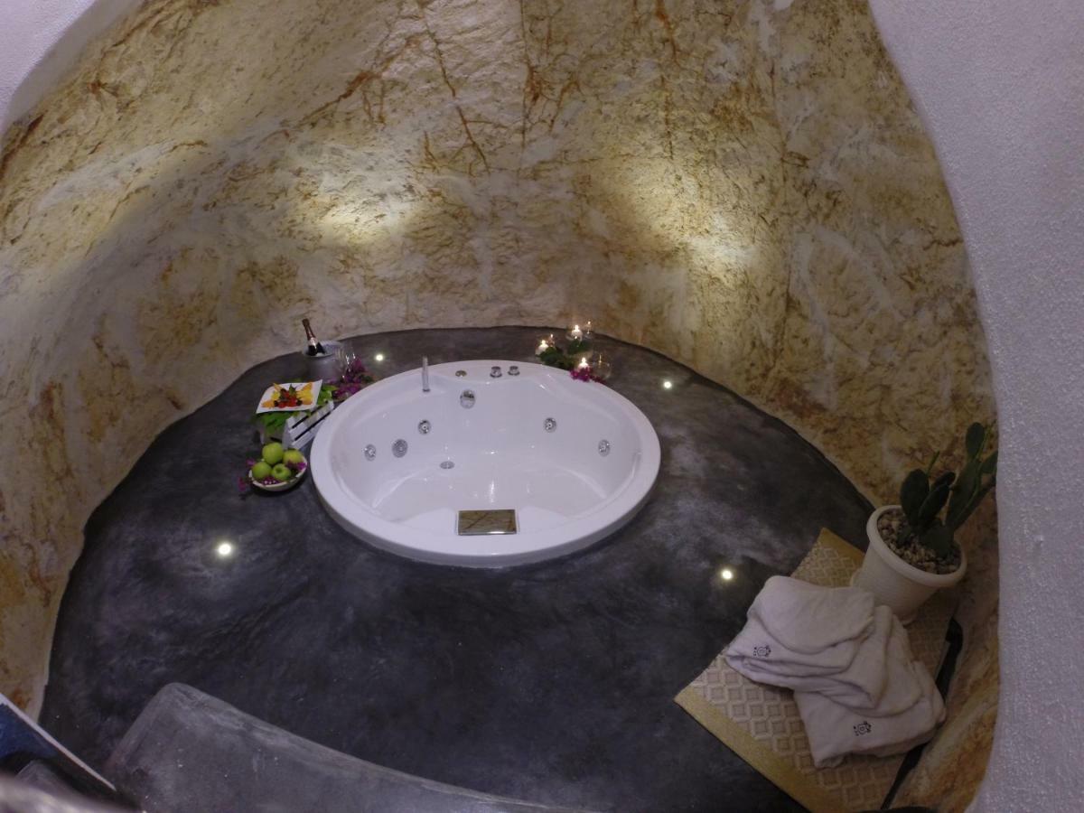 White Luxury Suite Ostuni By Gonewlocation Exterior photo